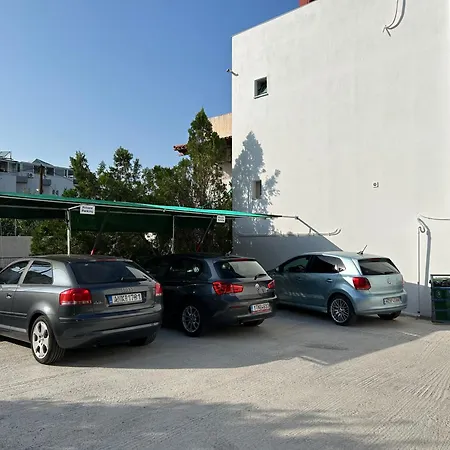 Canali Apts